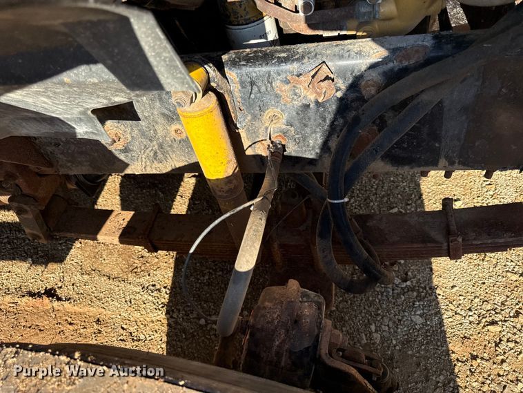 image for item EN0391 2005 Sterling LT7500 dump truck
