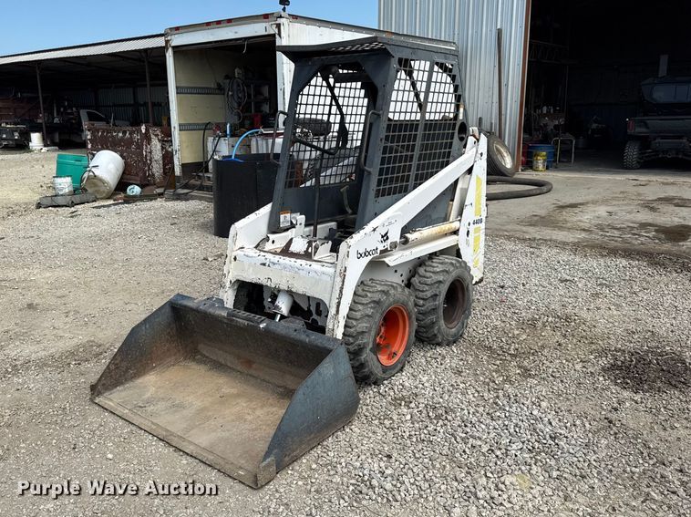 image for item EN0393 1995 Bobcat 440B skid steer loader
