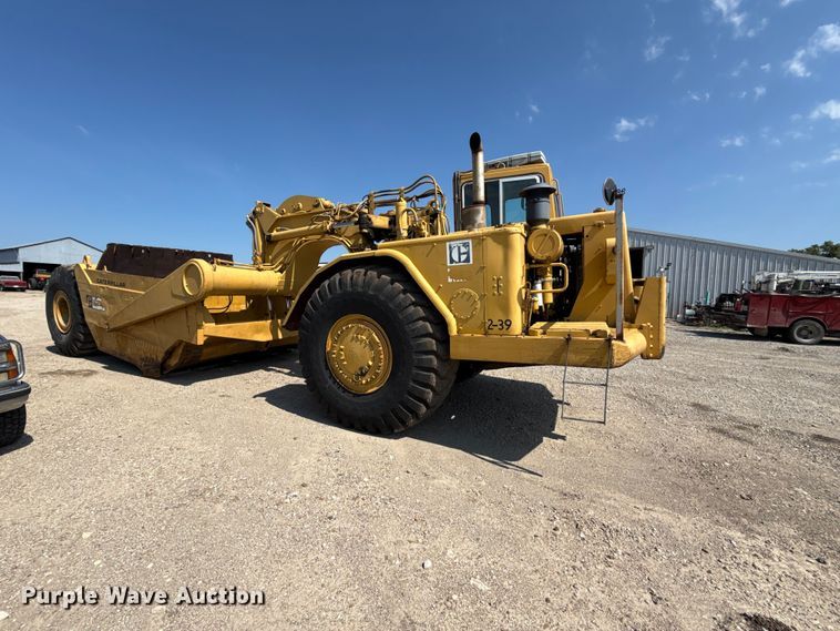 image for item EN0394 1974 Caterpillar 621B conventional scraper 