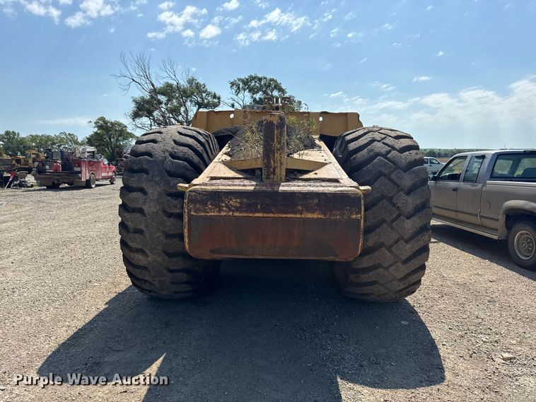 image for item EN0394 1974 Caterpillar 621B conventional scraper 