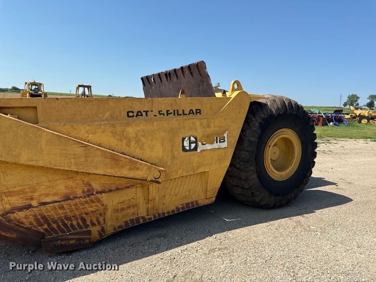 image for item EN0394 1974 Caterpillar 621B conventional scraper 