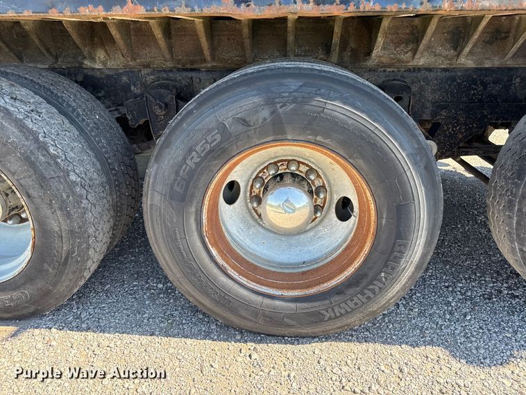 image for item EN0418 1985 Kenworth W900 dump truck