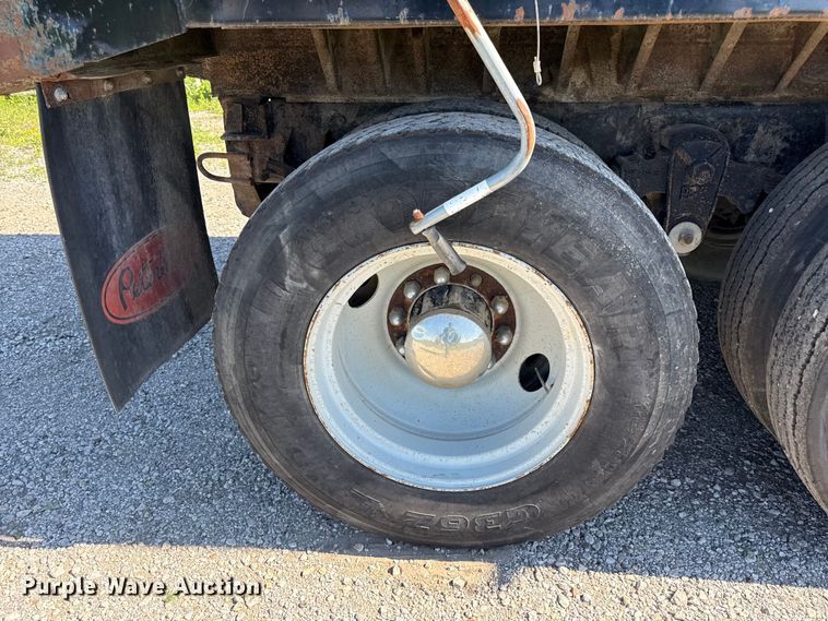 image for item EN0418 1985 Kenworth W900 dump truck
