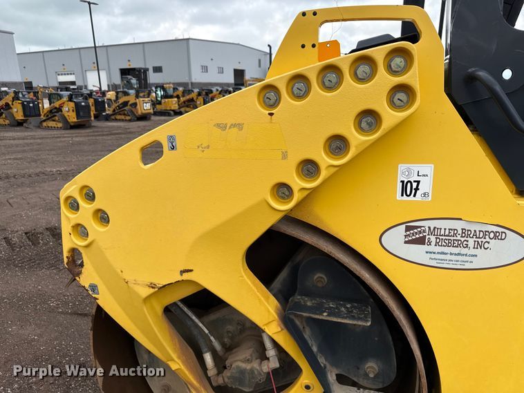 image for item EN3032 2013 Bomag BW 161 ADO-4 double drum vibratory roller