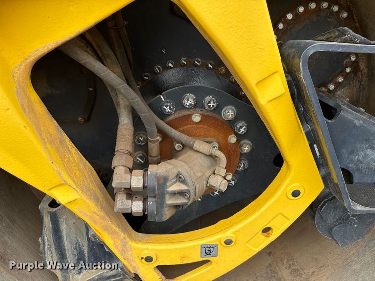 image for item EN3032 2013 Bomag BW 161 ADO-4 double drum vibratory roller