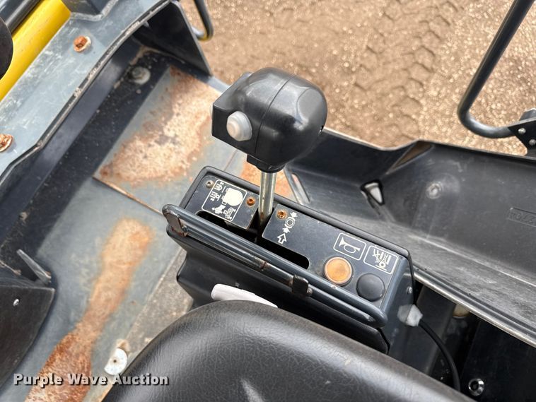 image for item EN3032 2013 Bomag BW 161 ADO-4 double drum vibratory roller