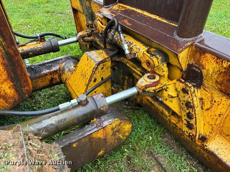 image for item EO4342 1979 International TD8E PS dozer