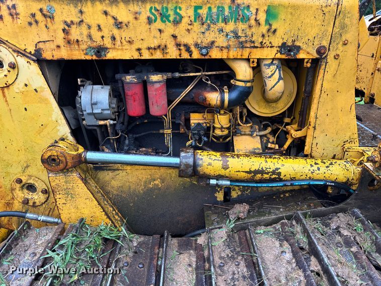 image for item EO4342 1979 International TD8E PS dozer