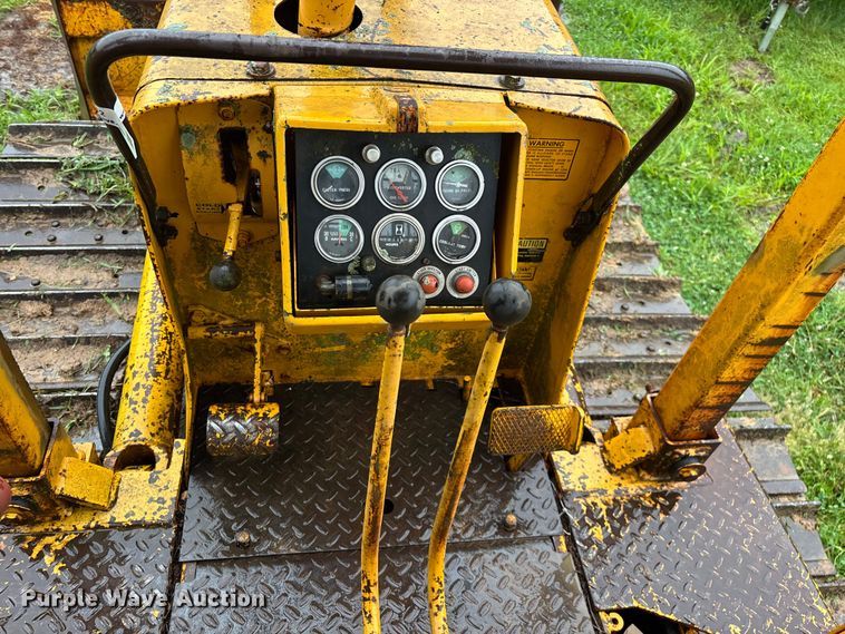 image for item EO4342 1979 International TD8E PS dozer