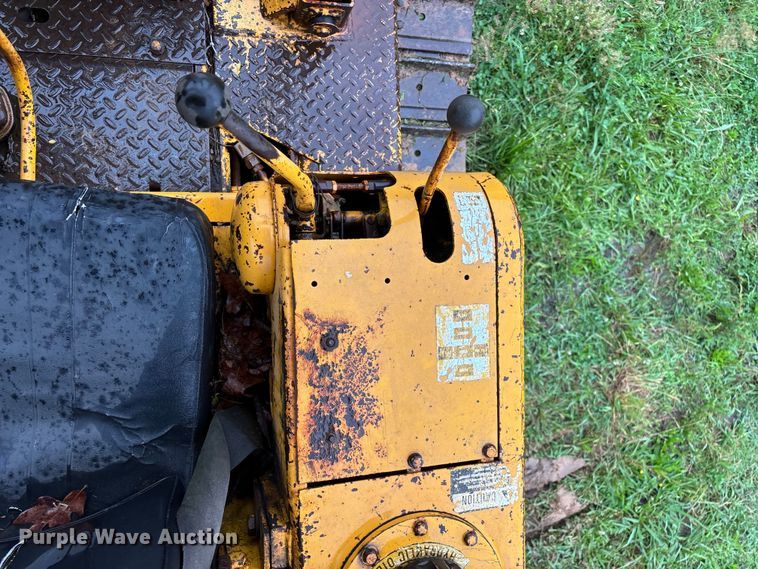 image for item EO4342 1979 International TD8E PS dozer