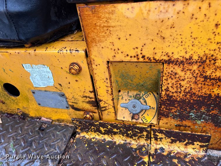 image for item EO4342 1979 International TD8E PS dozer