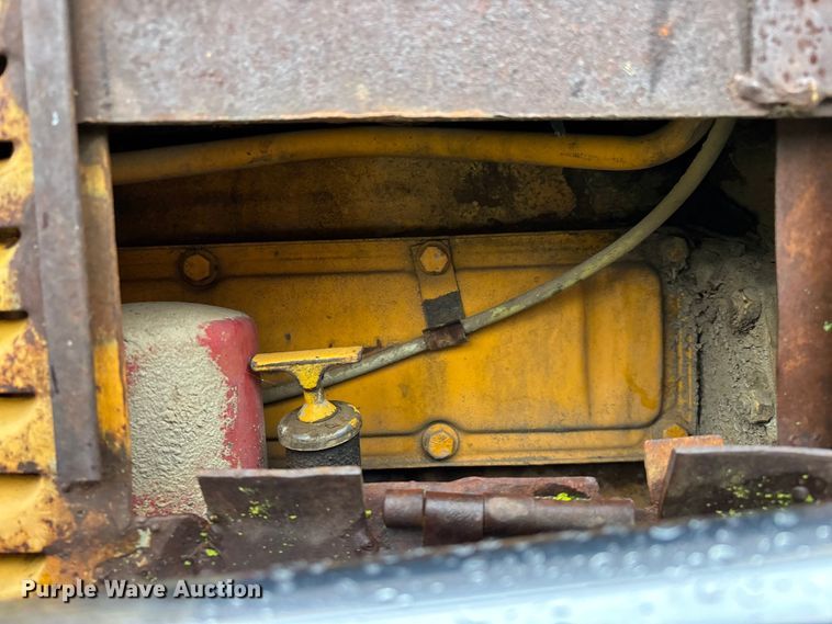 image for item EO4342 1979 International TD8E PS dozer