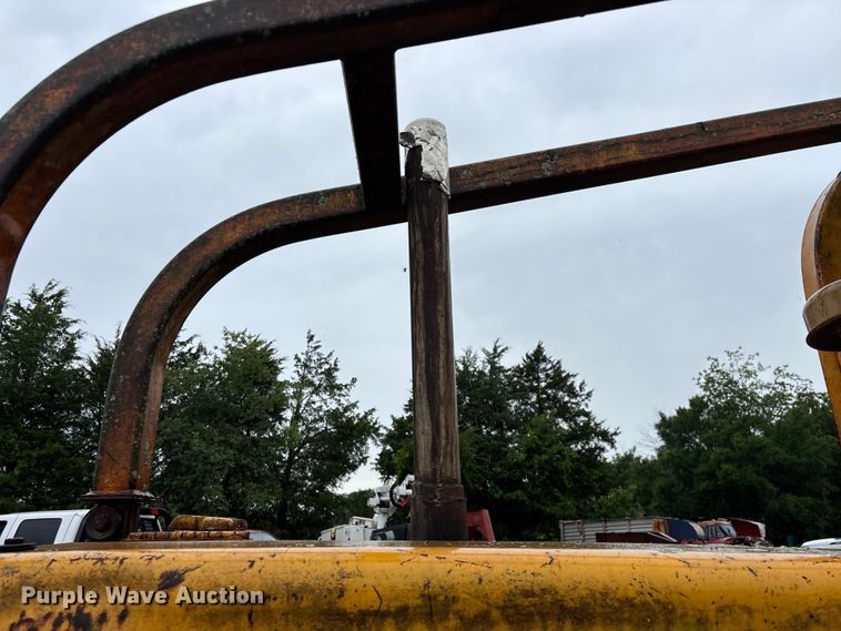image for item EO4342 1979 International TD8E PS dozer