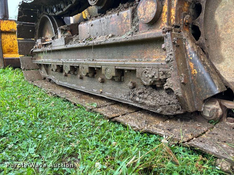 image for item EO4342 1979 International TD8E PS dozer