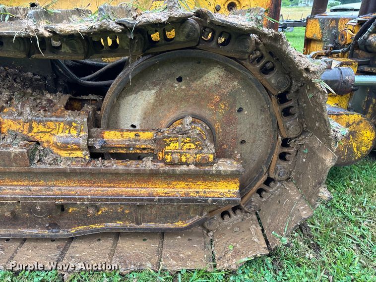 image for item EO4342 1979 International TD8E PS dozer