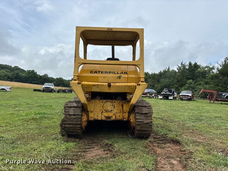 image for item EO4344 1972 Caterpillar 977L track loader