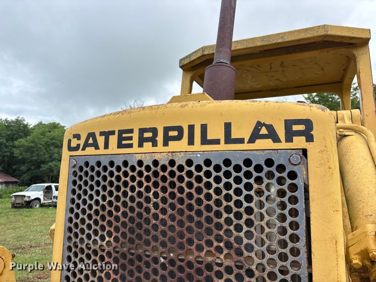 image for item EO4344 1972 Caterpillar 977L track loader