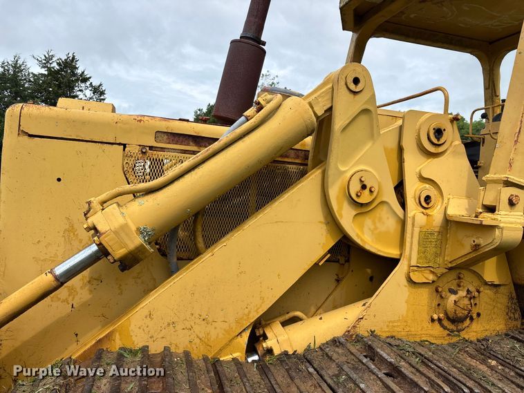 image for item EO4344 1972 Caterpillar 977L track loader