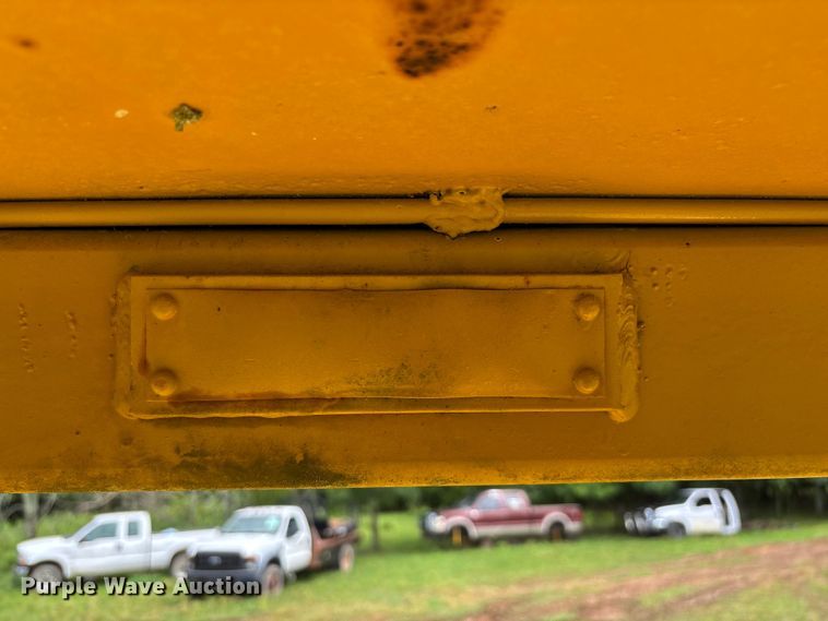 image for item EO4344 1972 Caterpillar 977L track loader