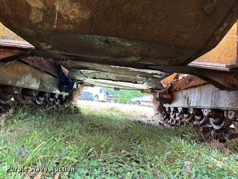 image for item EO4344 1972 Caterpillar 977L track loader