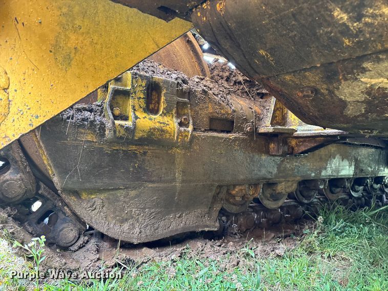 image for item EO4344 1972 Caterpillar 977L track loader