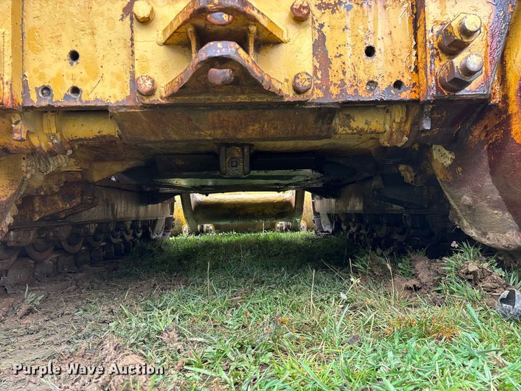image for item EO4344 1972 Caterpillar 977L track loader