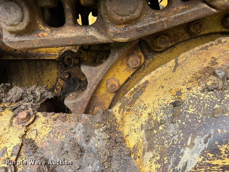 image for item EO4344 1972 Caterpillar 977L track loader