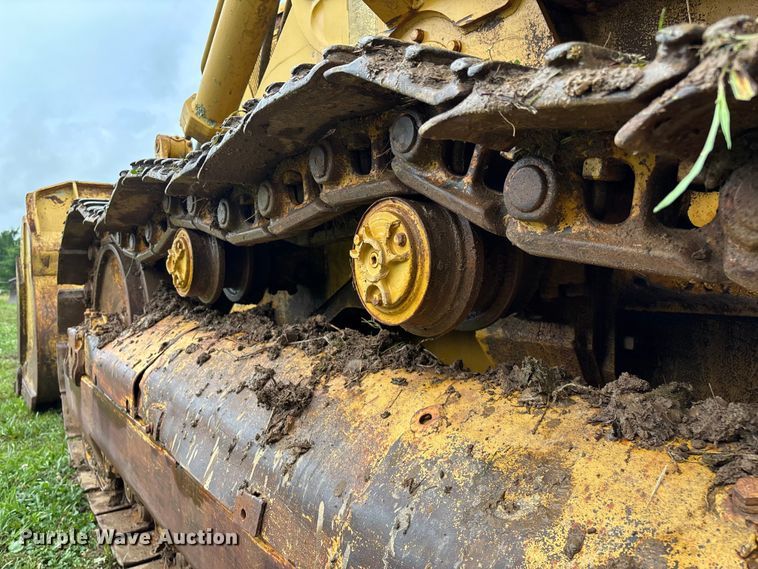 image for item EO4344 1972 Caterpillar 977L track loader