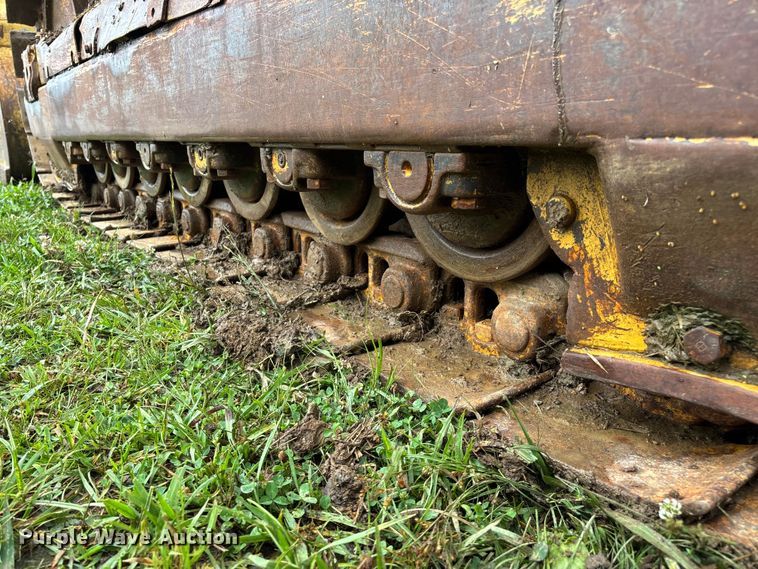image for item EO4344 1972 Caterpillar 977L track loader