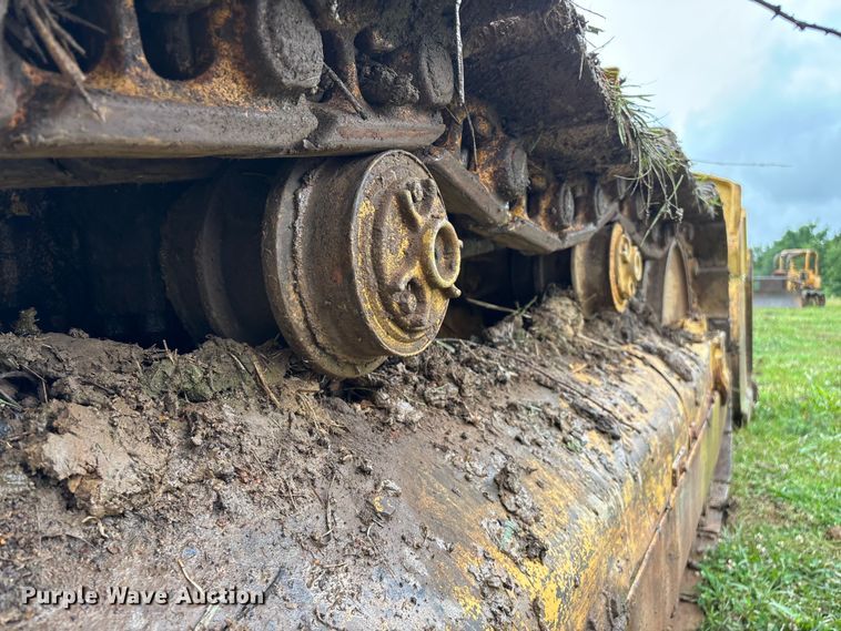 image for item EO4344 1972 Caterpillar 977L track loader