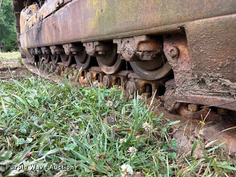 image for item EO4344 1972 Caterpillar 977L track loader