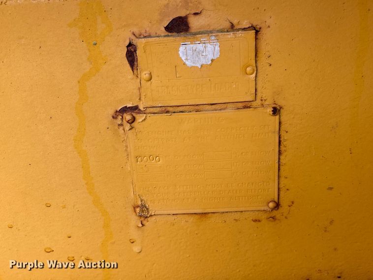 image for item EO4344 1972 Caterpillar 977L track loader