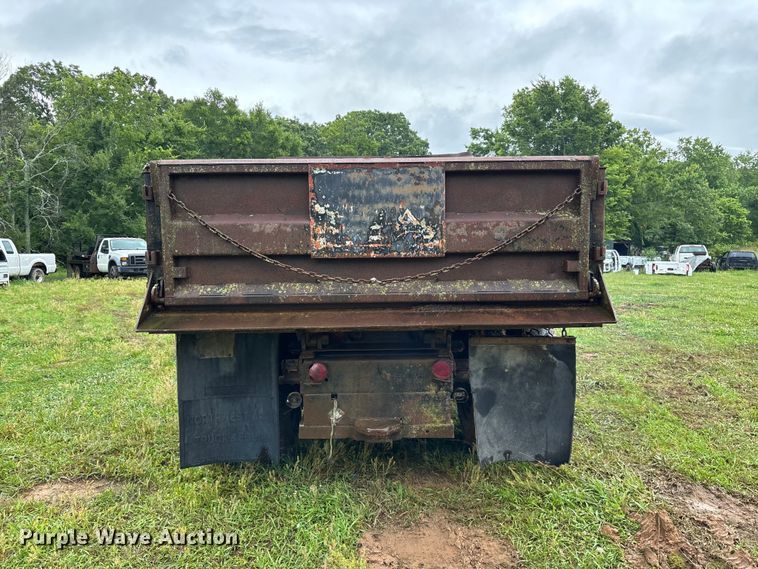 image for item EO4347 1968 International 1800 dump truck