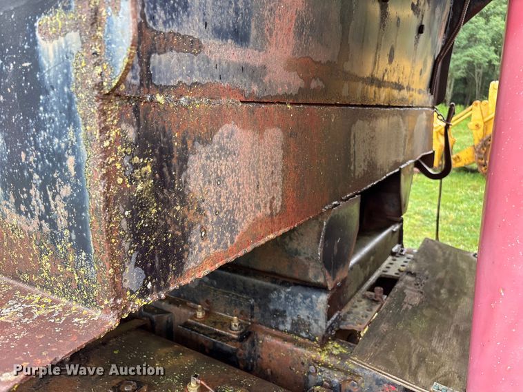 image for item EO4347 1968 International 1800 dump truck