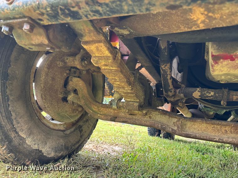 image for item EO4347 1968 International 1800 dump truck