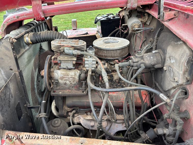 image for item EO4347 1968 International 1800 dump truck