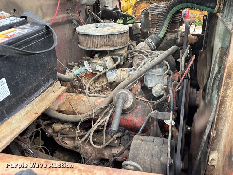 image for item EO4347 1968 International 1800 dump truck