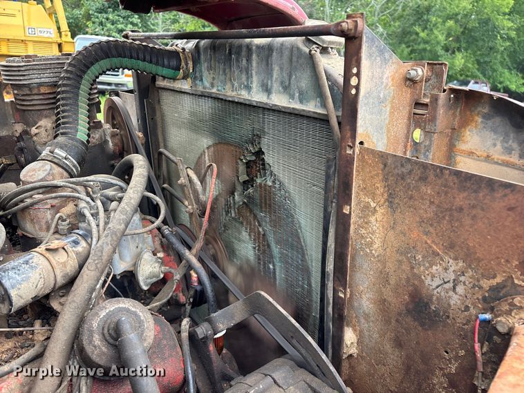 image for item EO4347 1968 International 1800 dump truck