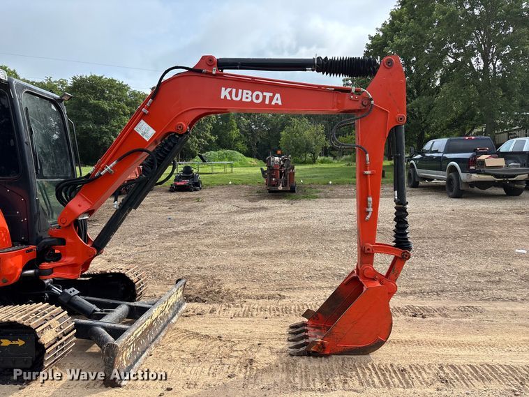 image for item EO4348 Kubota U50-4 mini excavator
