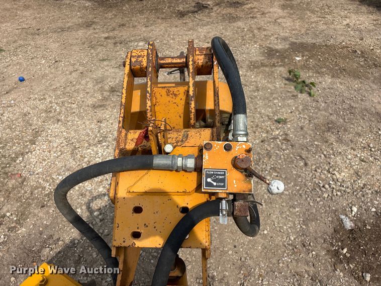 image for item EO4349 Case Davis Maxi-Sneaker vibratory cable plow