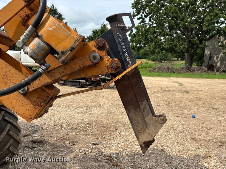 image for item EO4349 Case Davis Maxi-Sneaker vibratory cable plow