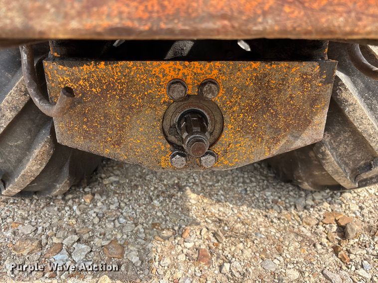 image for item EO4349 Case Davis Maxi-Sneaker vibratory cable plow