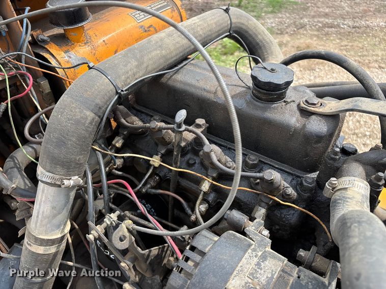 image for item EO4349 Case Davis Maxi-Sneaker vibratory cable plow