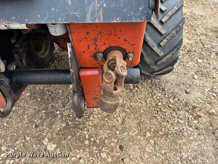 image for item EO4350 Ditch Witch 400SXD vibratory cable plow