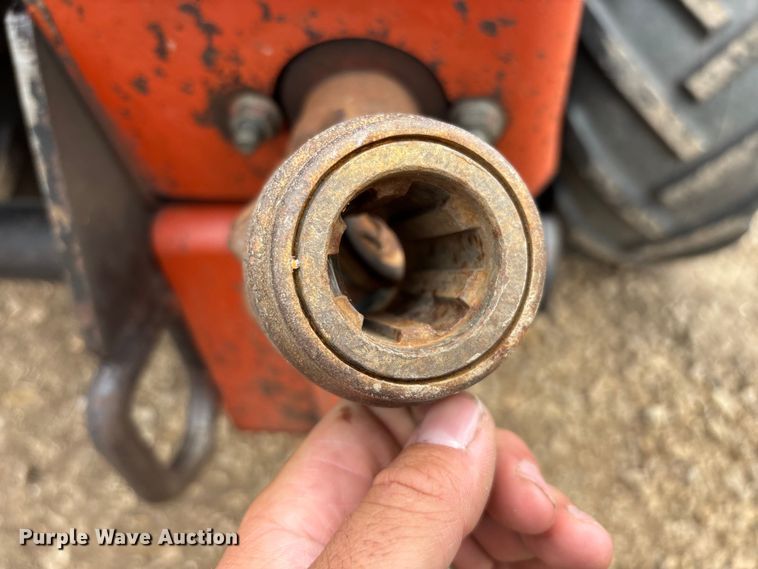 image for item EO4350 Ditch Witch 400SXD vibratory cable plow