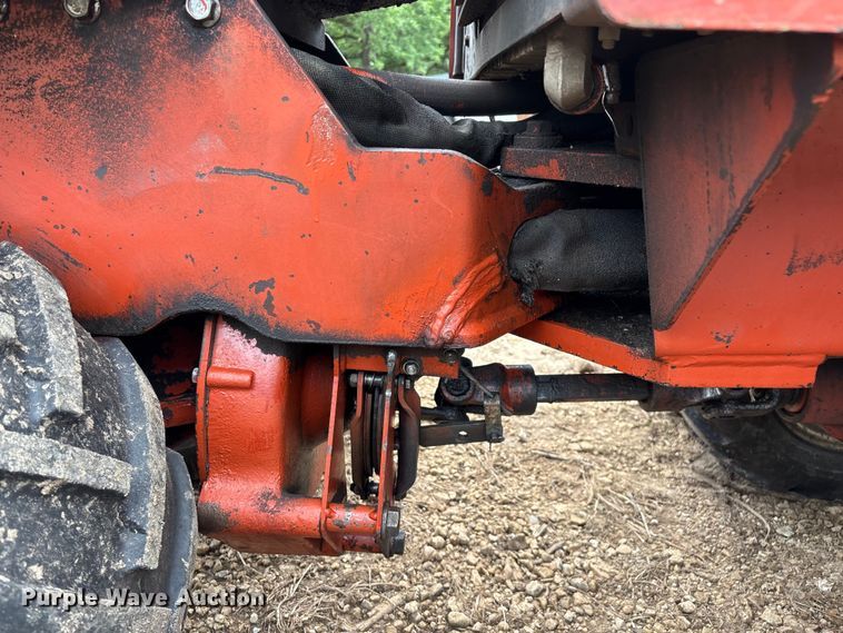 image for item EO4350 Ditch Witch 400SXD vibratory cable plow