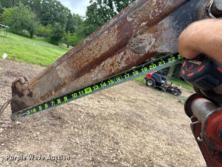 image for item EO4350 Ditch Witch 400SXD vibratory cable plow