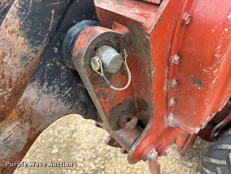 image for item EO4350 Ditch Witch 400SXD vibratory cable plow