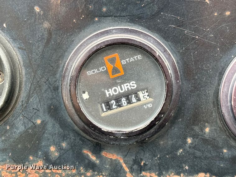 image for item EO4350 Ditch Witch 400SXD vibratory cable plow