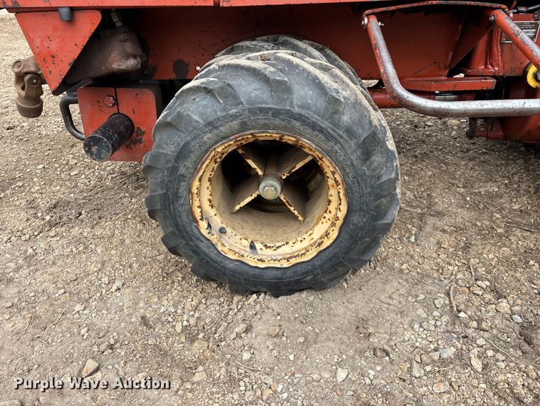 image for item EO4350 Ditch Witch 400SXD vibratory cable plow